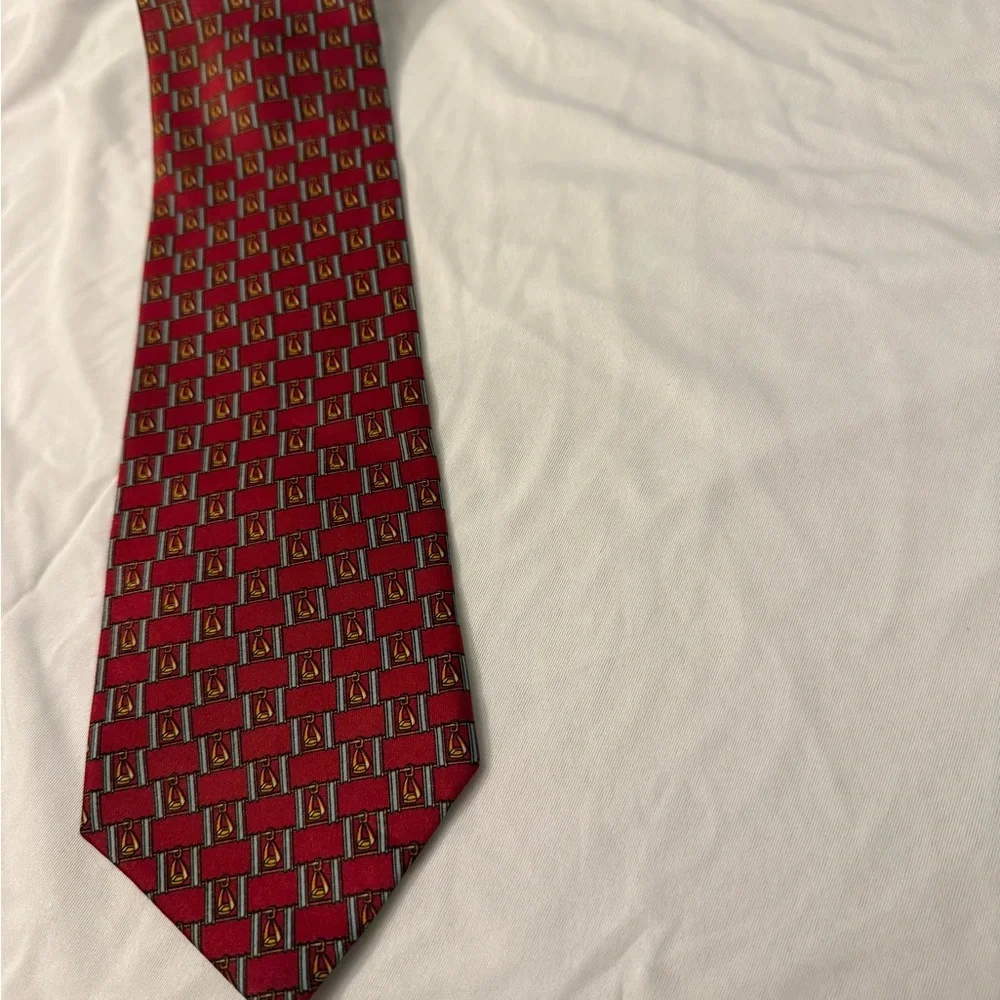 Red Patterned Men's Tie - Picture 5 of 5